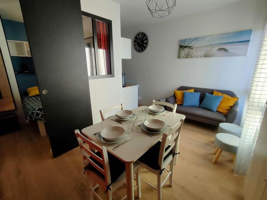Bel Appartement Au Bord De L'Ocean Saint-Jean-de-Monts Kültér fotó